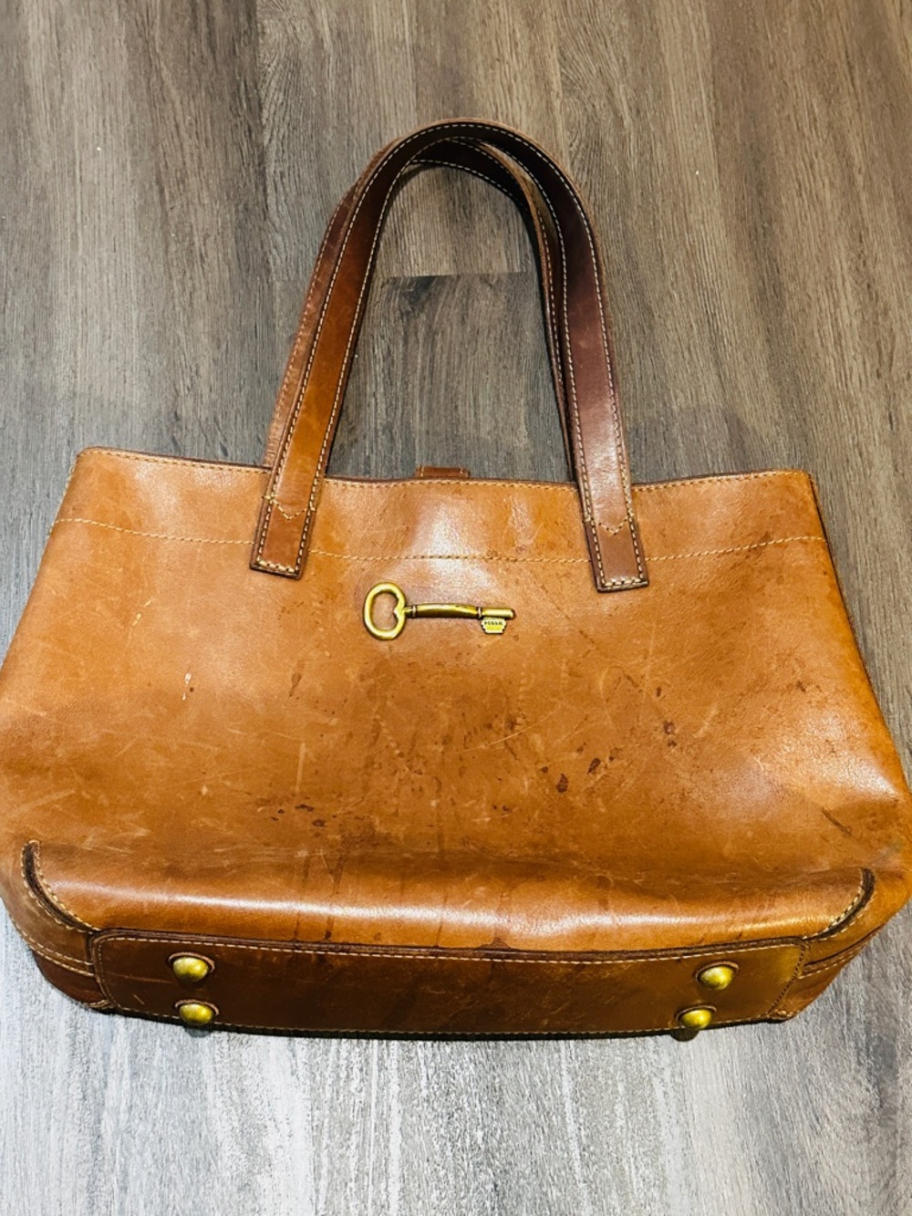 Fossil Brown Leather Tote Bag Key Detail Vintage Distressed Large Shoulder Bag